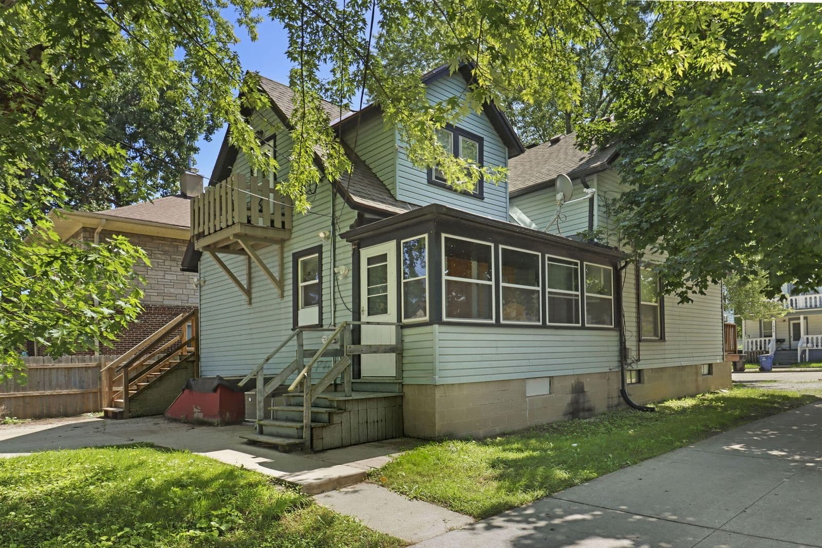 1908 Ehlert St