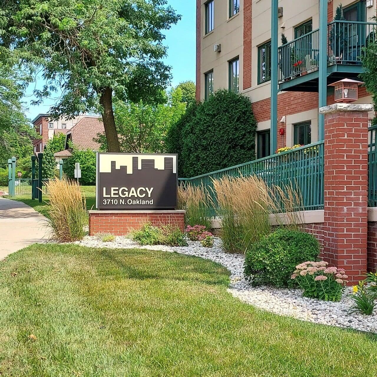 3710 Oakland, Shorewood, WI