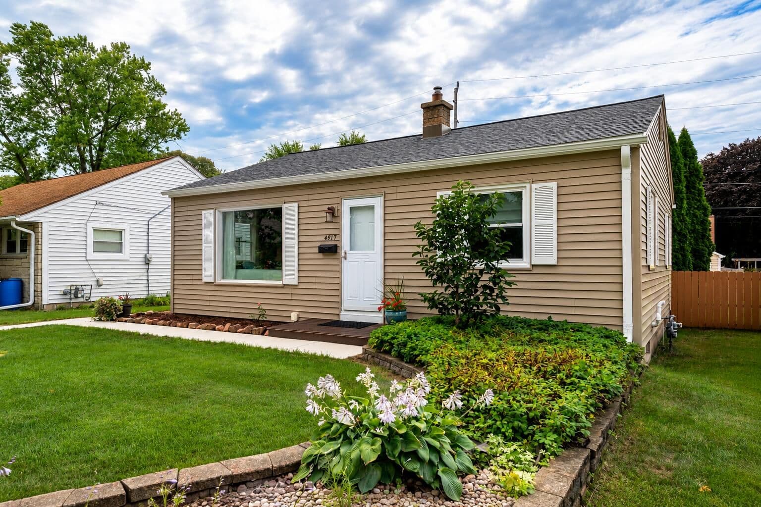 4917 Mohawk Ave