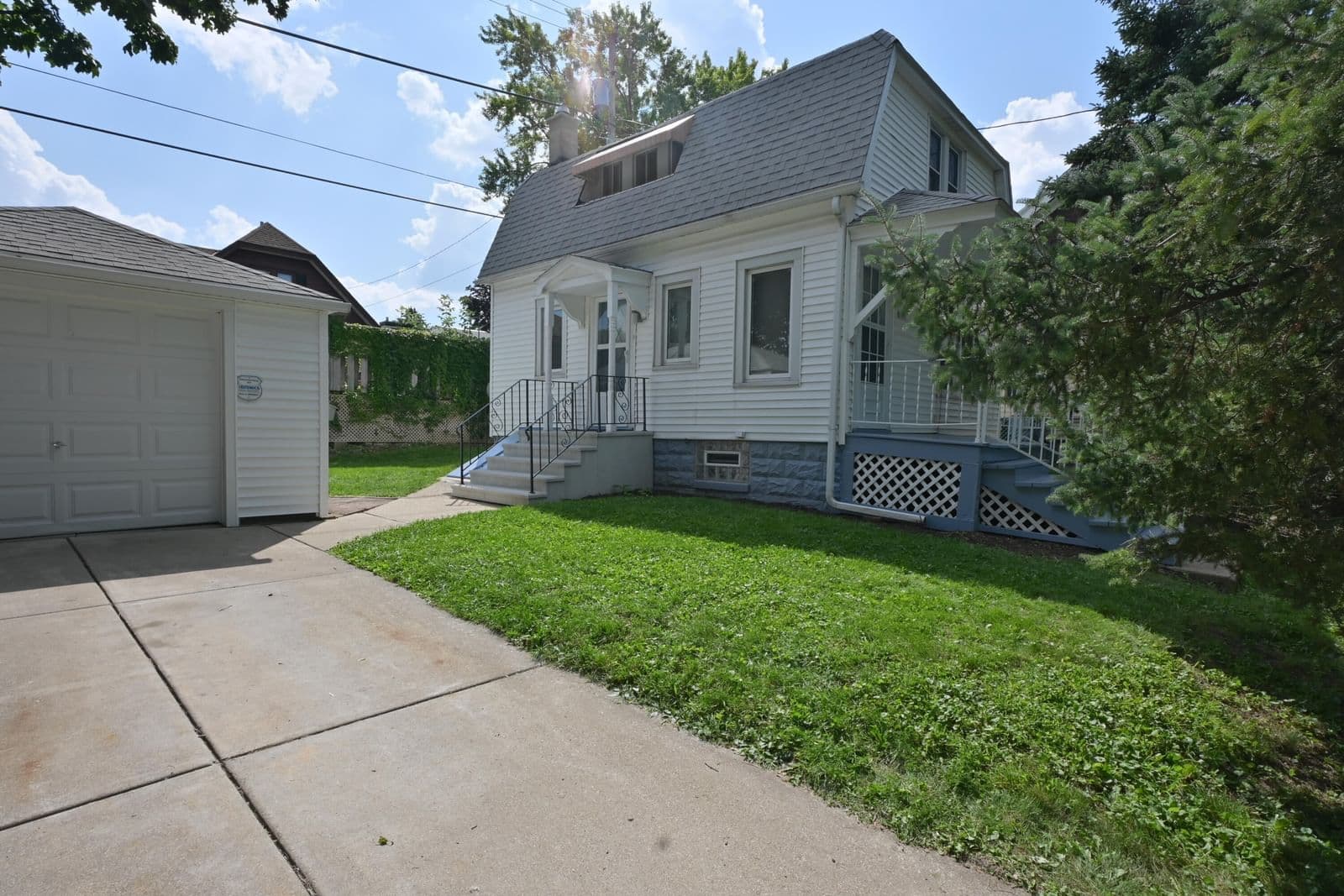 5411 Wells
