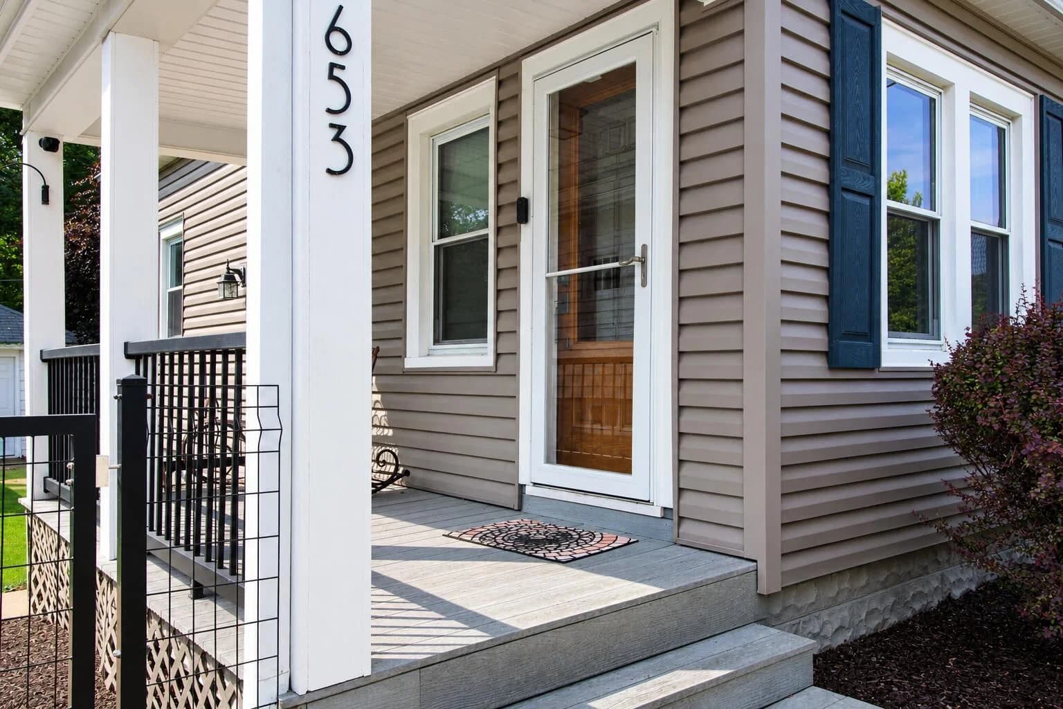 653 Oak Park