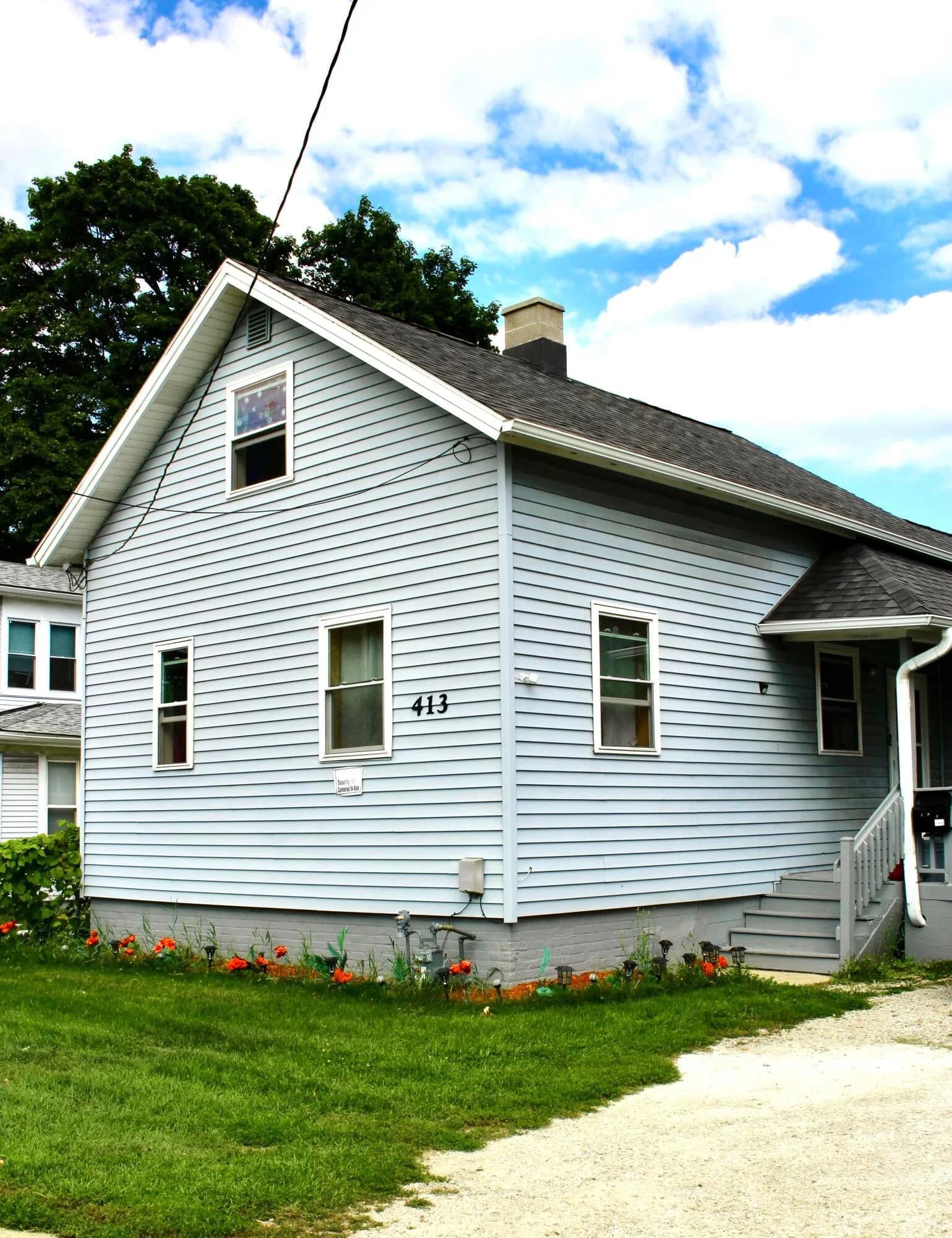 413 Memorial Dr