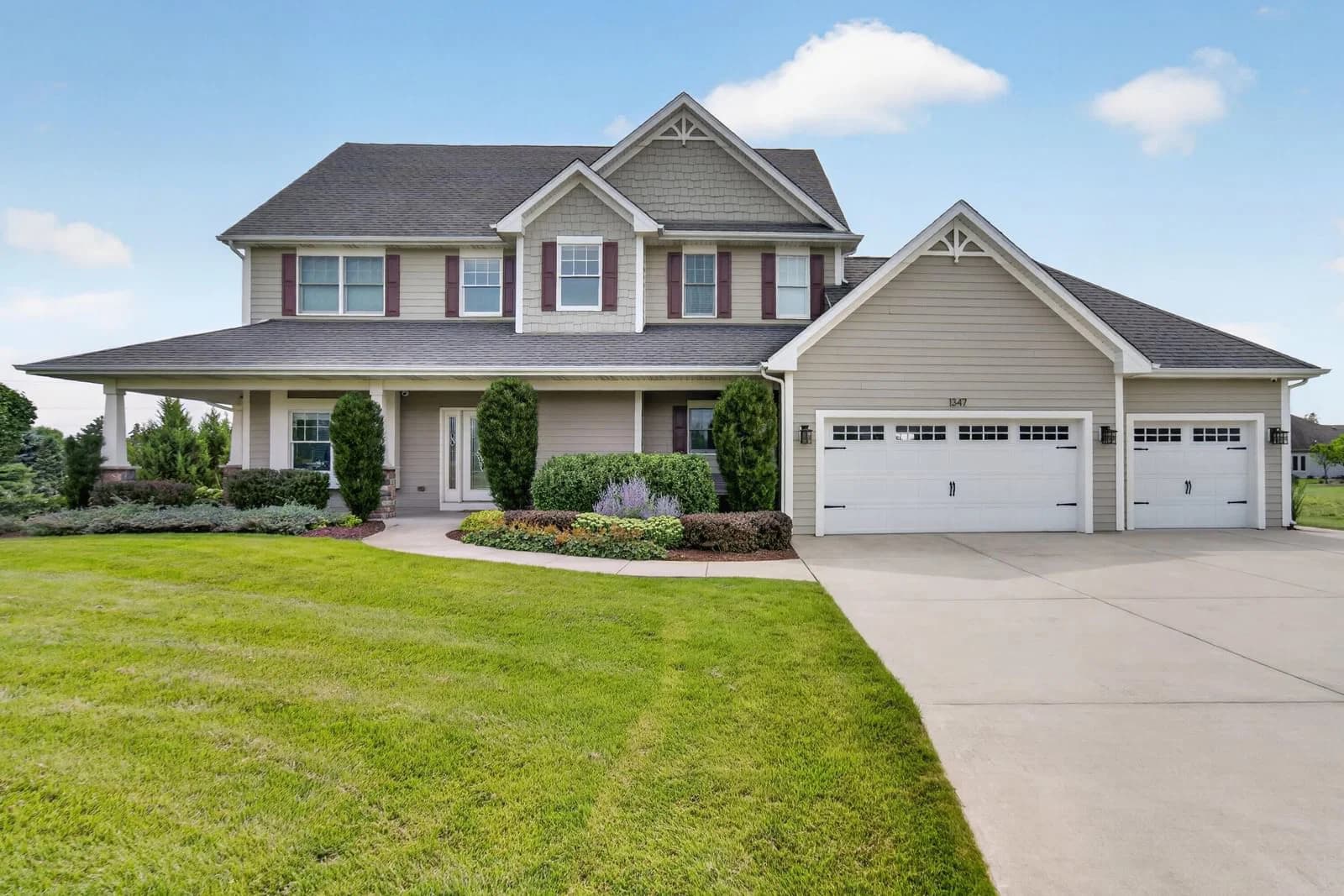 1347 Stillwater Cir