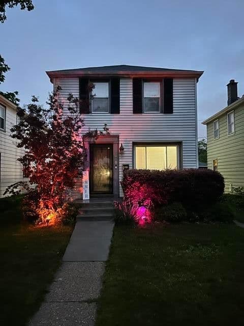 6010 Main St