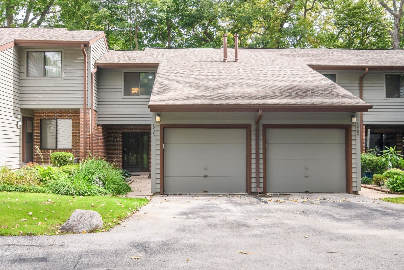 2906 Old Mill Dr