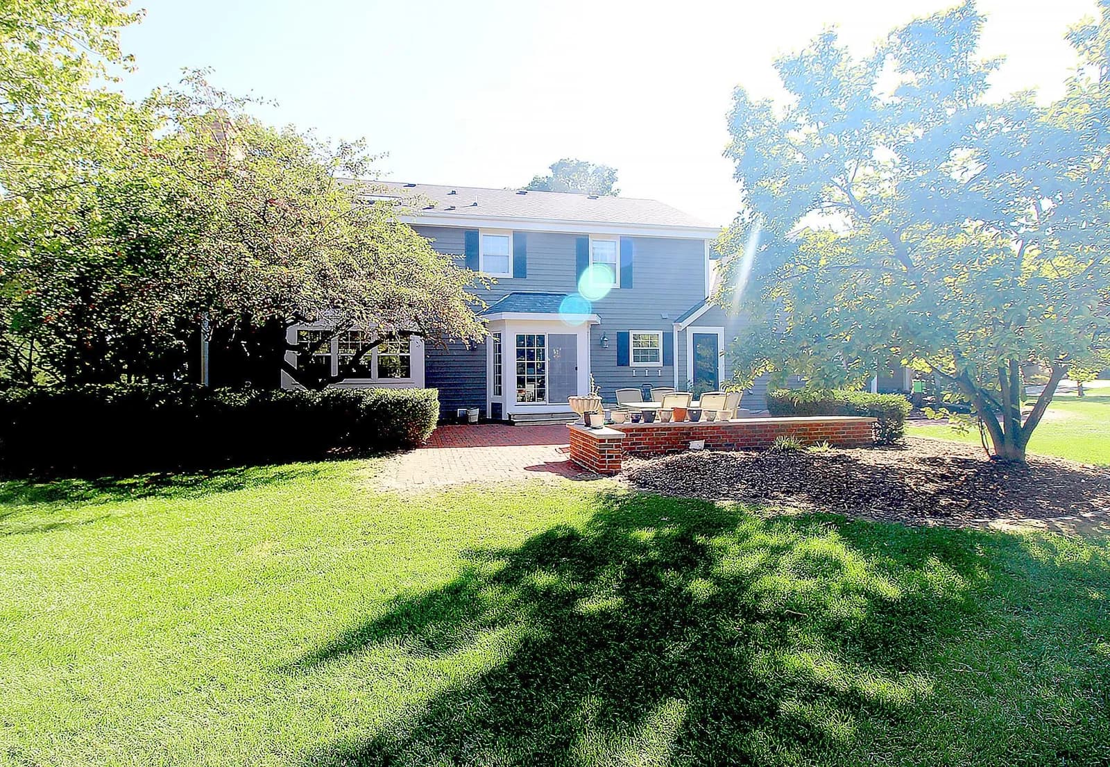 10205 Kenilworth Cir