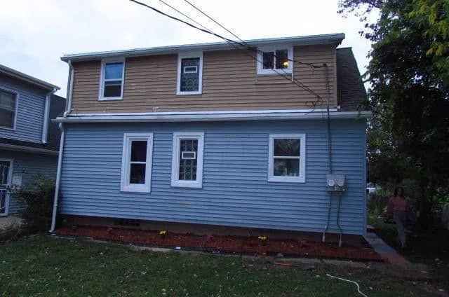 4323 Fairmount Ave