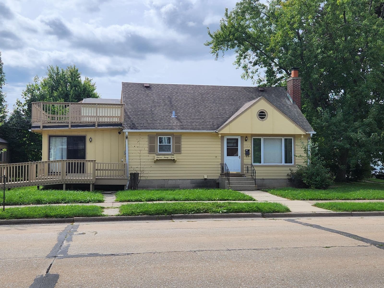 1123 Melvin Ave