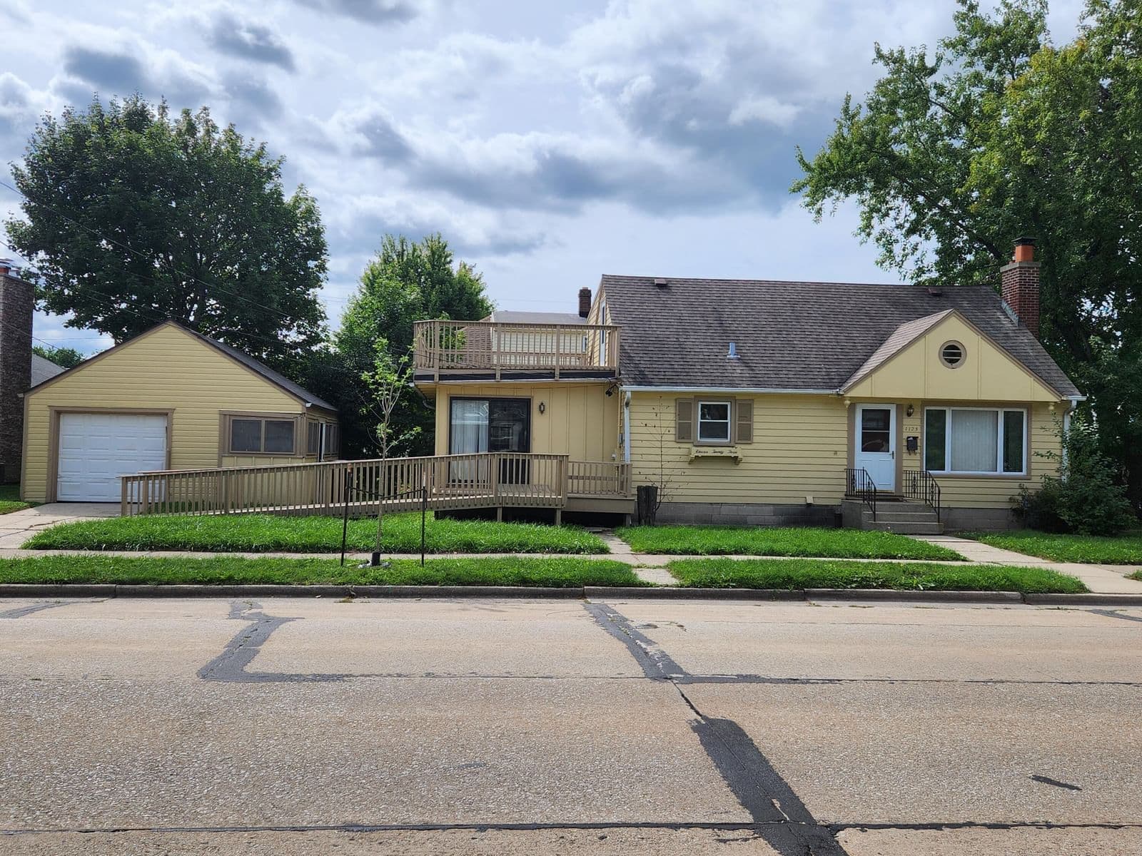 1123 Melvin Ave