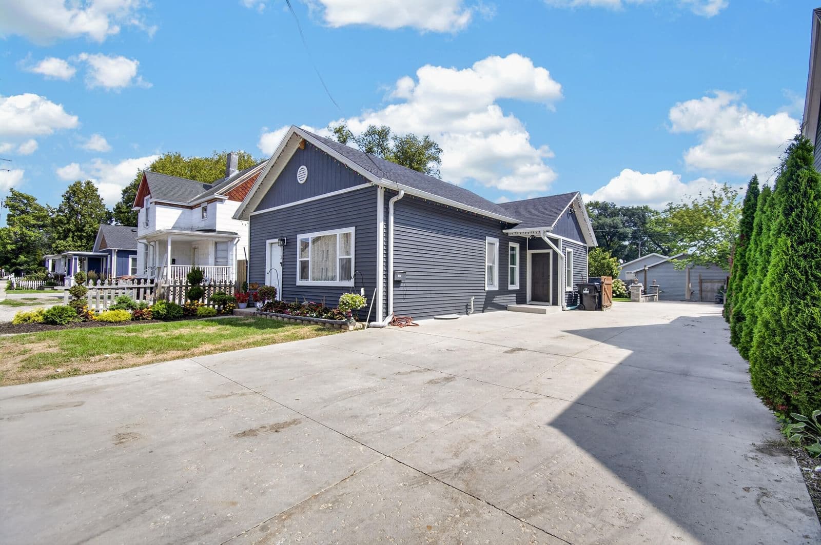 513 Memorial Dr