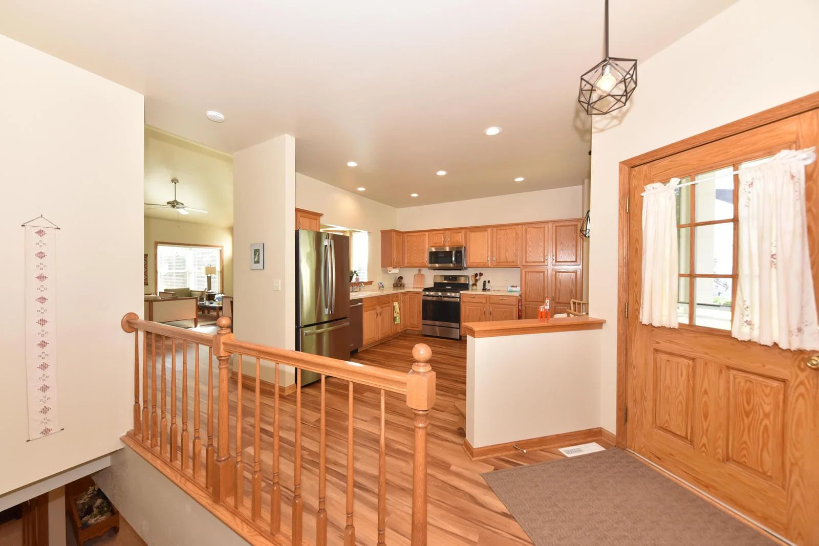 972 Niagara Ct