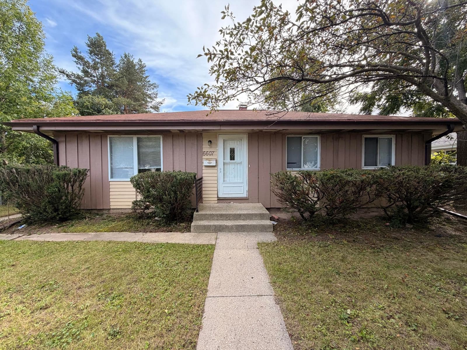 6607 Brentwood Ave