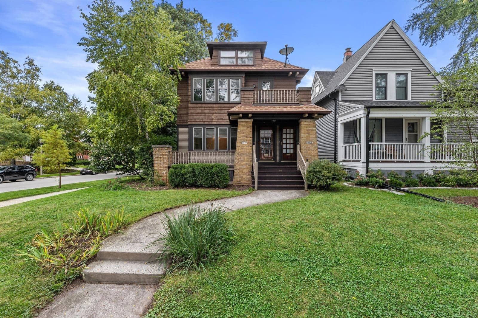 2000 Kensington Blvd