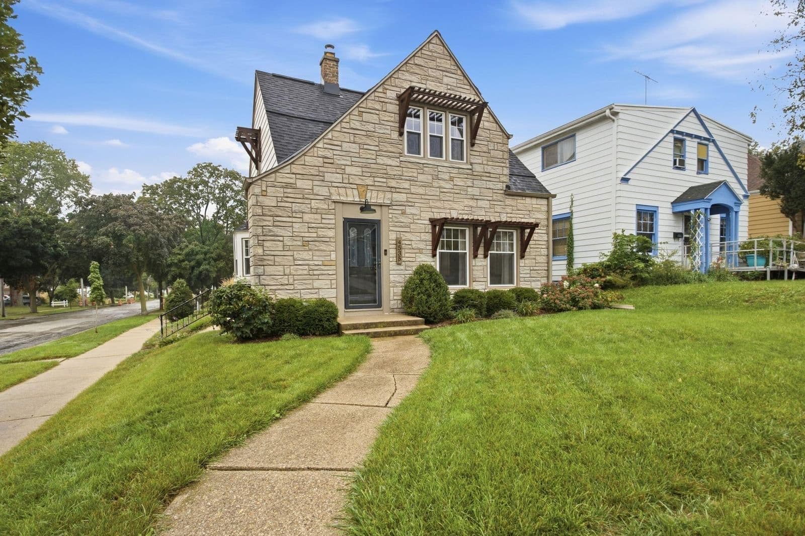 4535 Griffin Ave