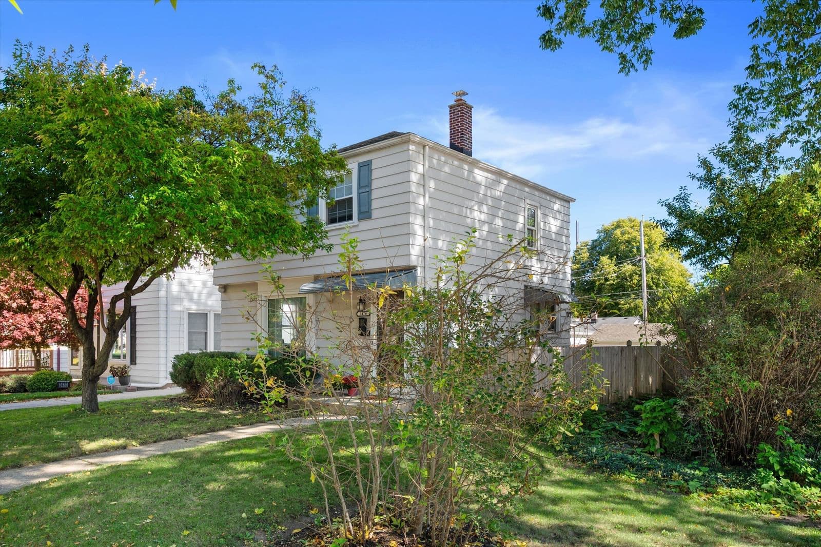 3476 Ahmedi Ave