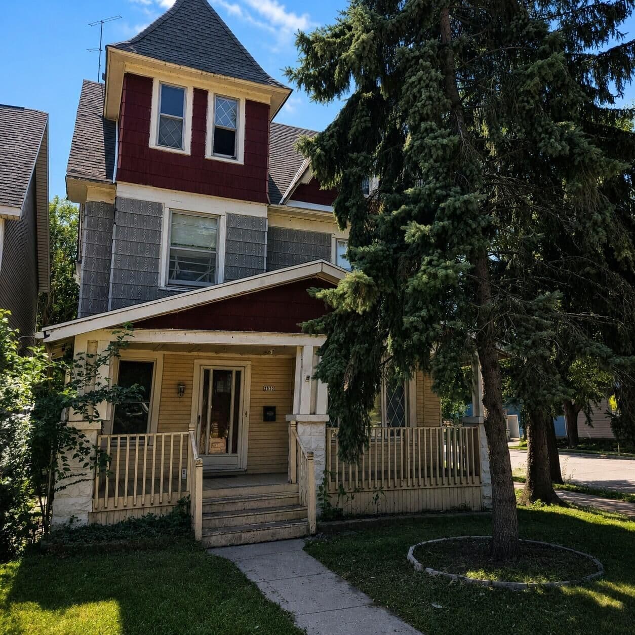 2833 Wentworth Ave