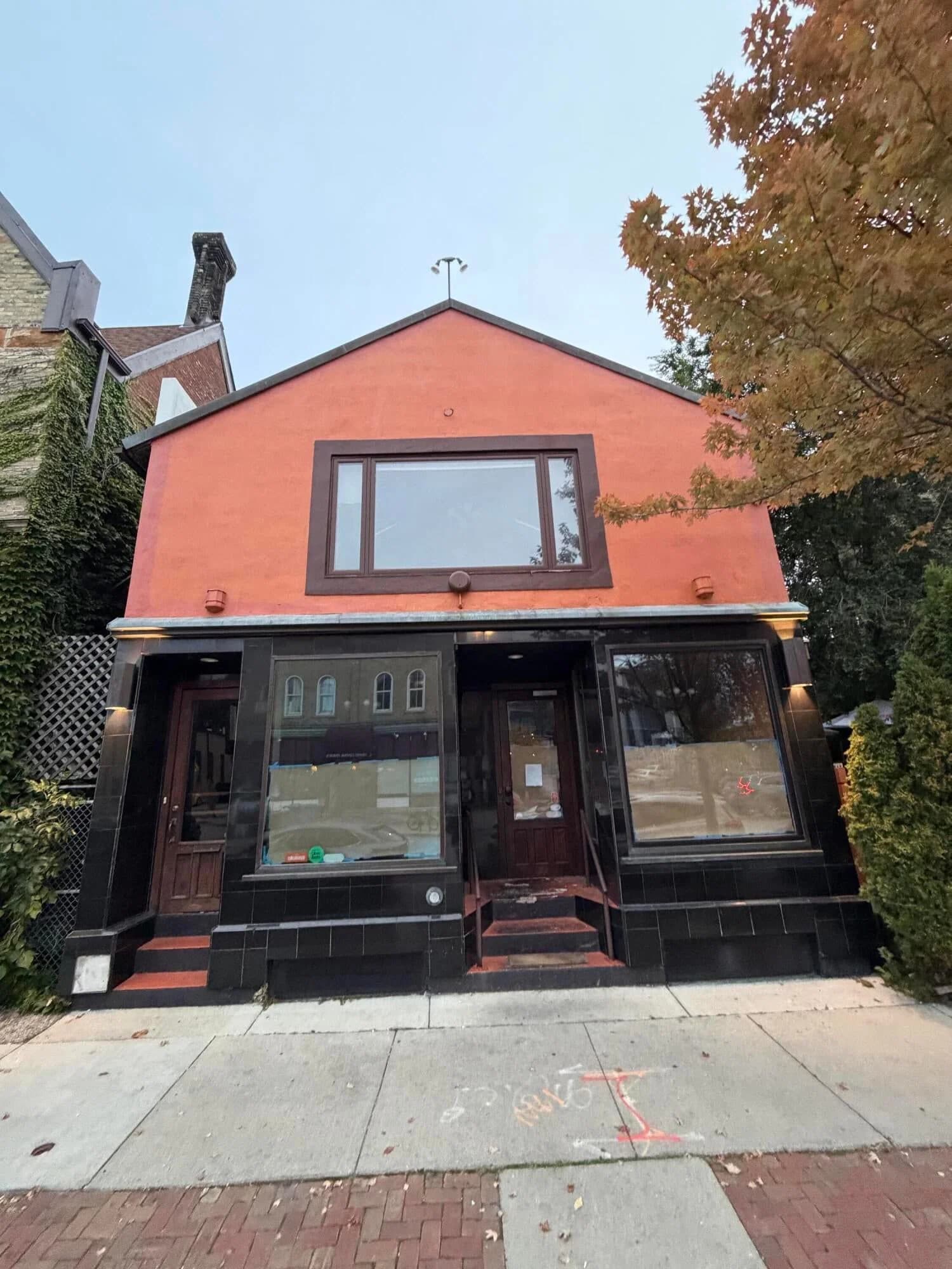 704 2nd St