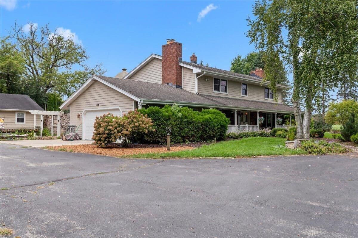 2473 Horns Corners Rd