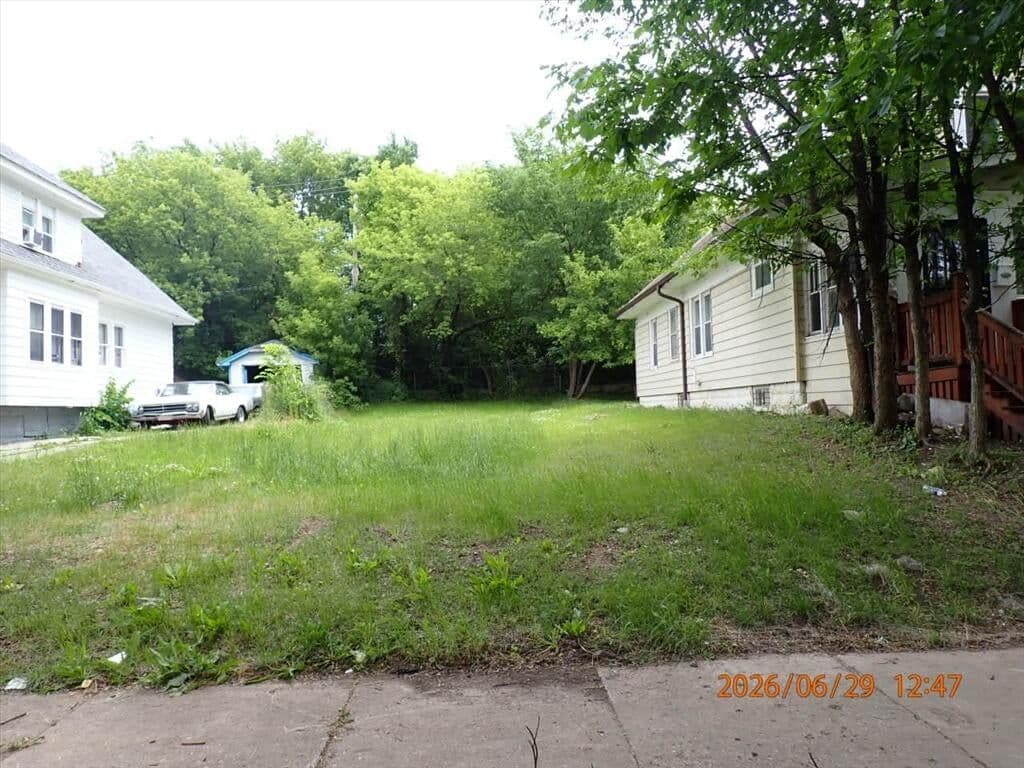 3732 24th Pl