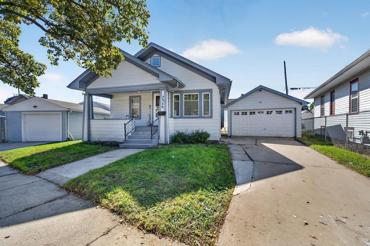 2339 Jerome Blvd