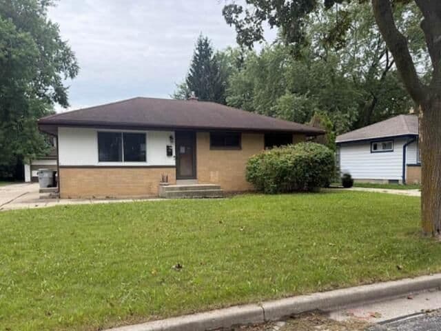 8817 Custer Ave