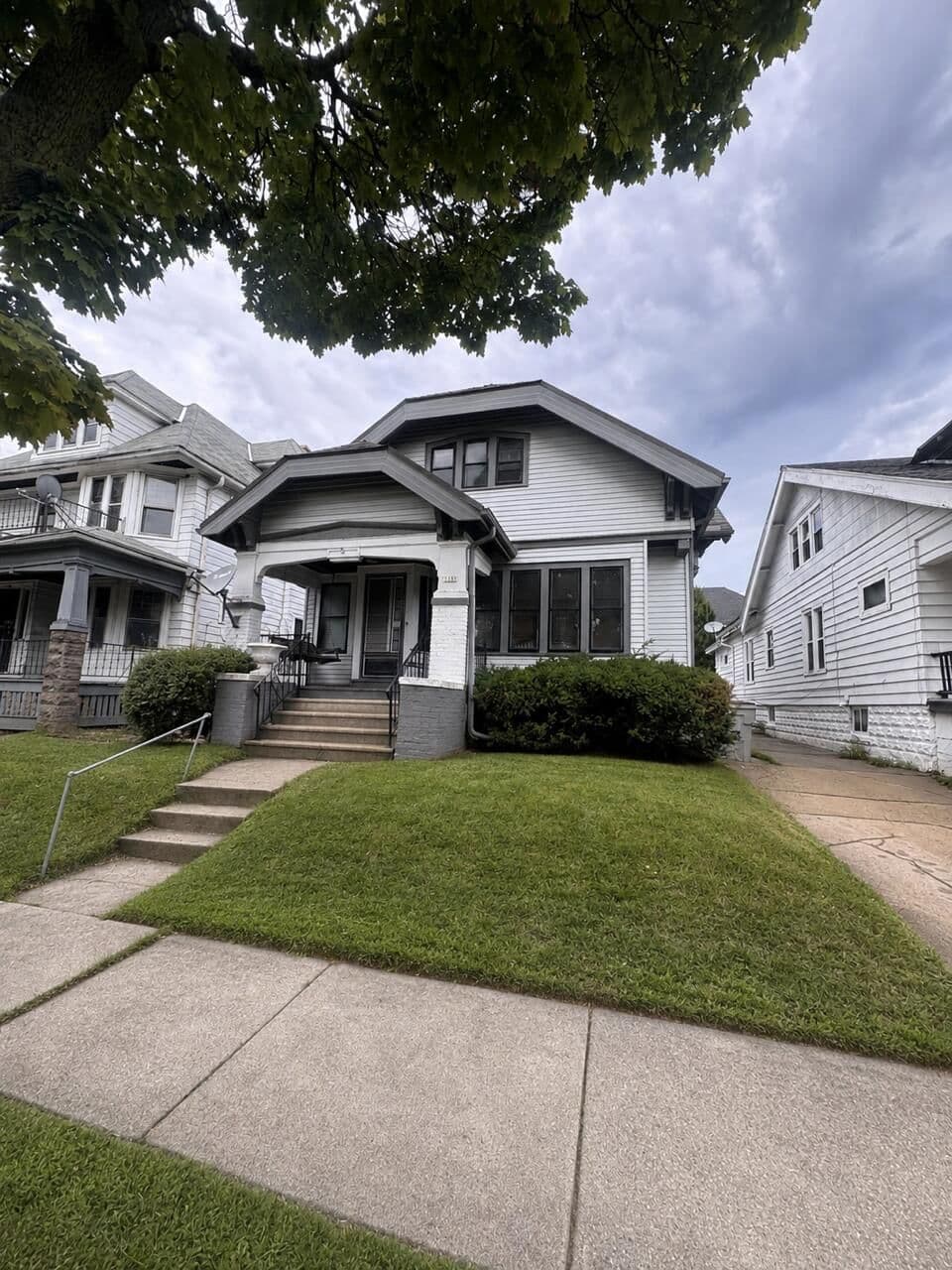 2206 Keefe Ave