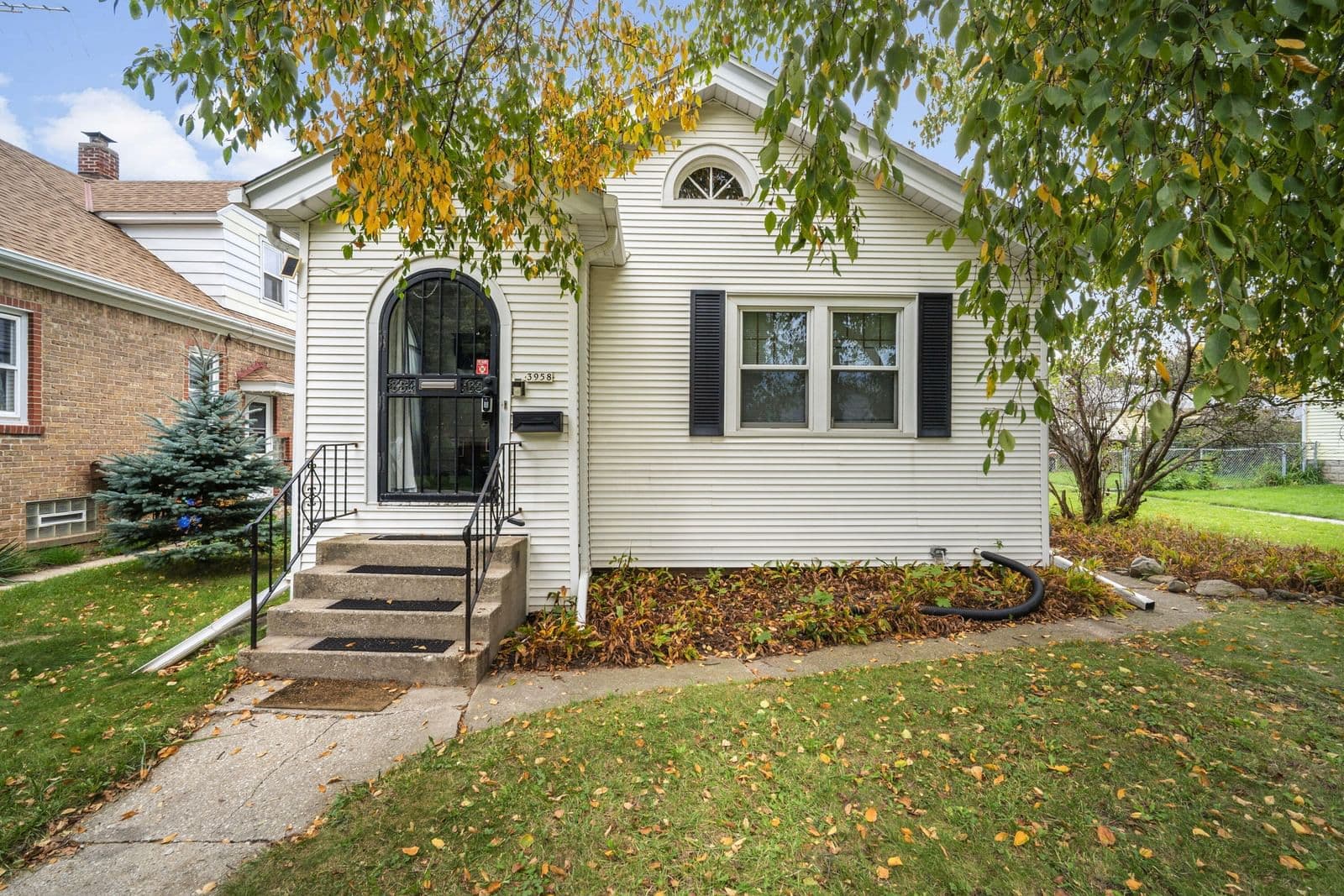 3958 1st Pl