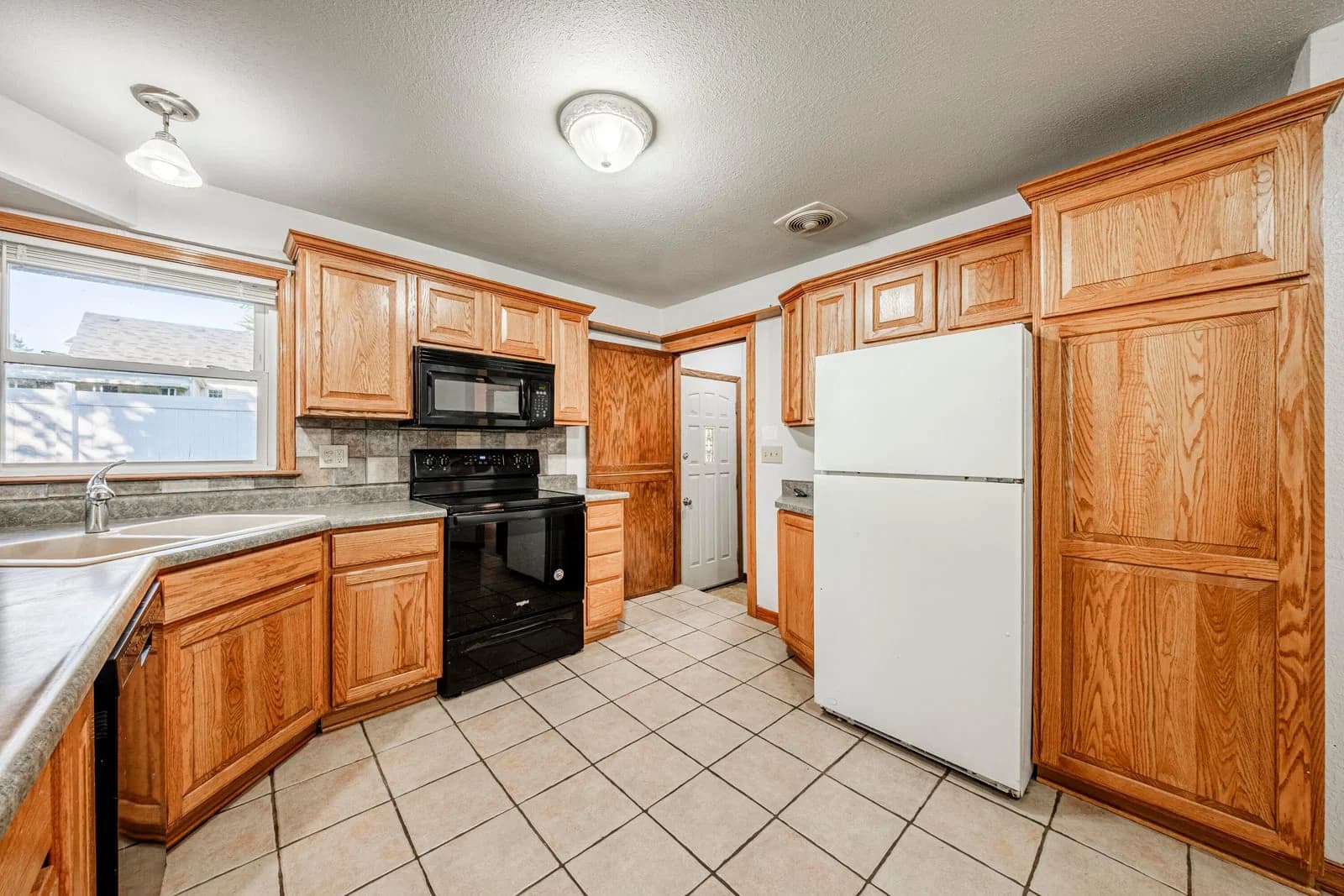 4214 Portage St