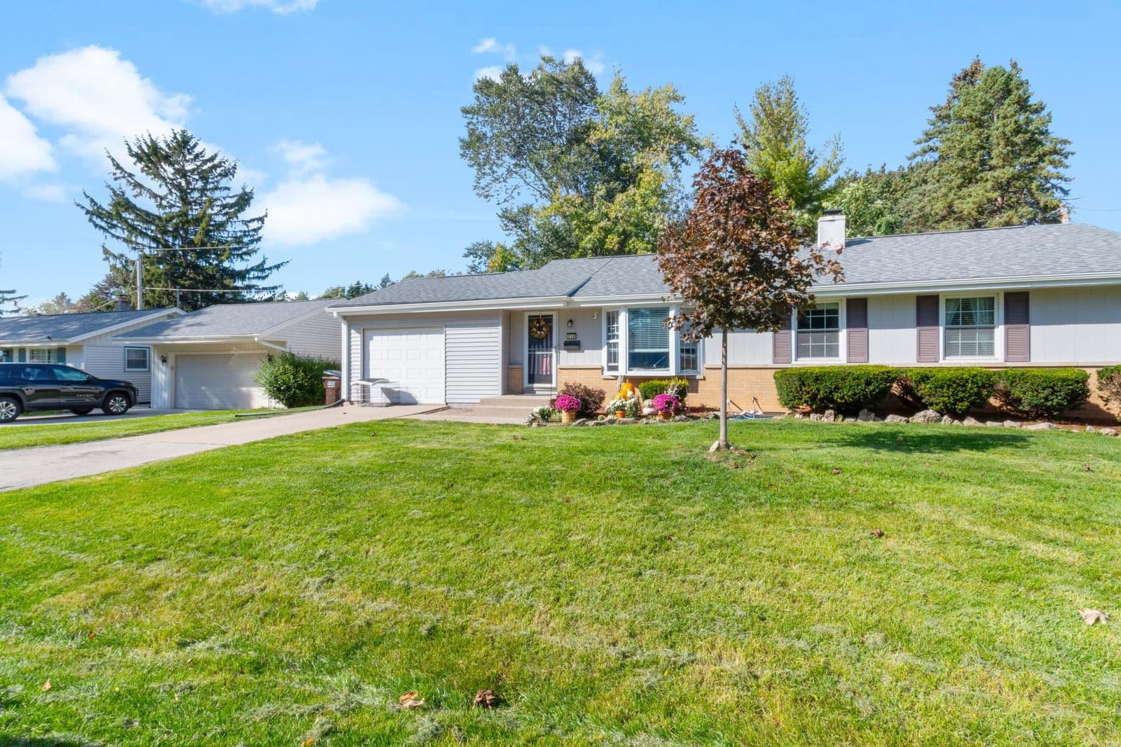 710 Theresa Ct