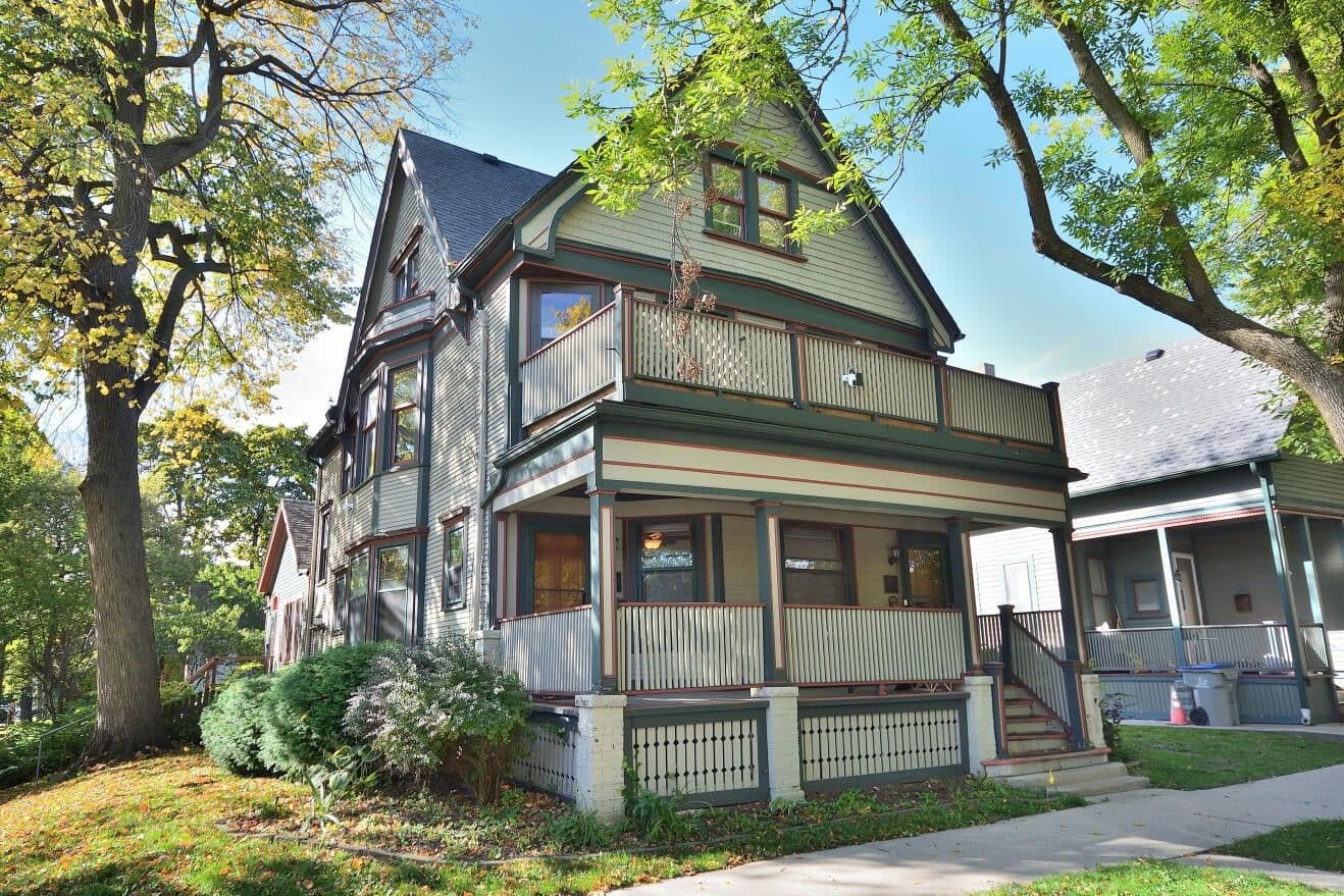 203 Lloyd St