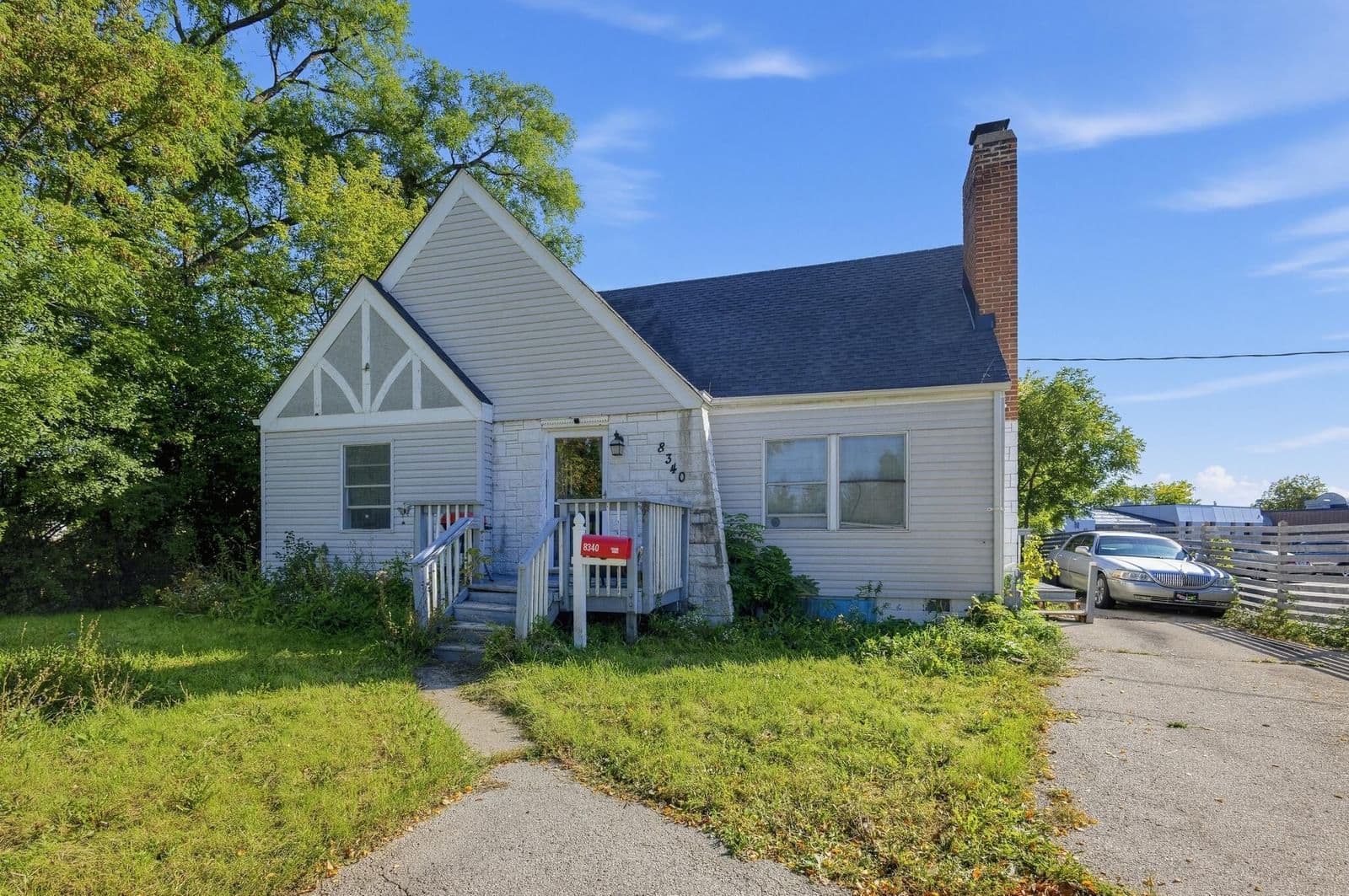 8340 Fond Du Lac Ave