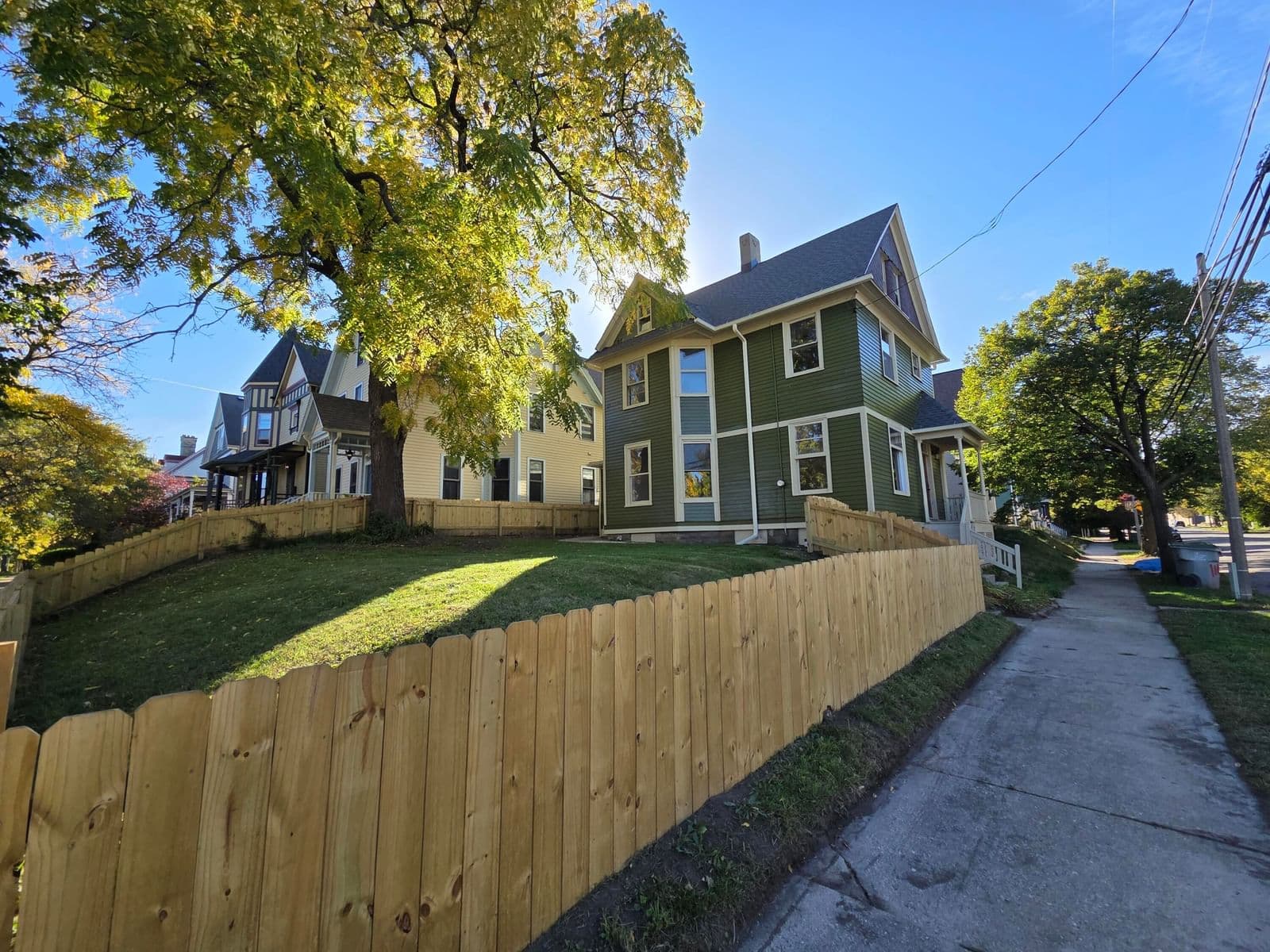 107 Brown St