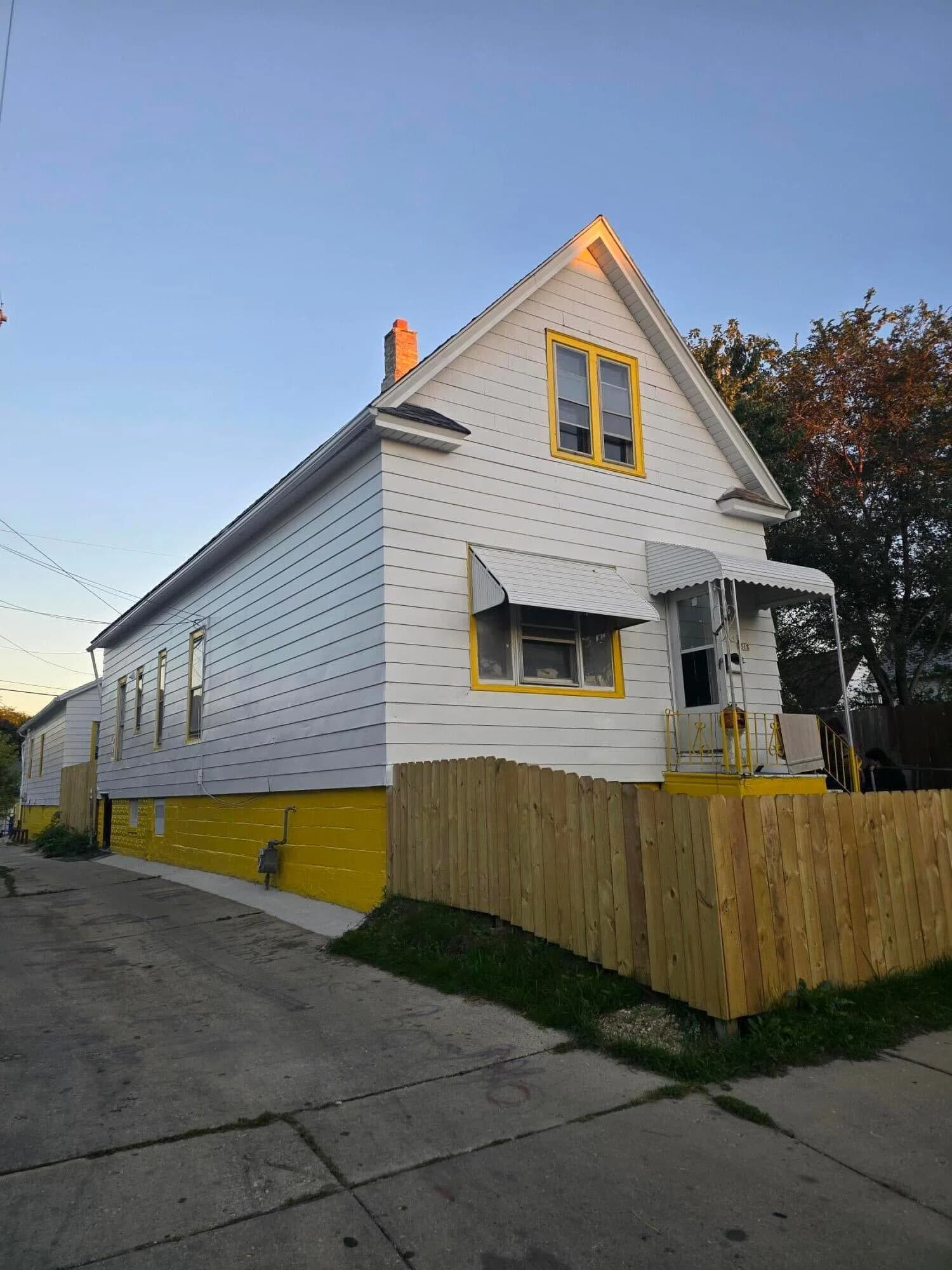 1518 15th Pl