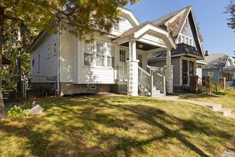 4232 Auer Ave