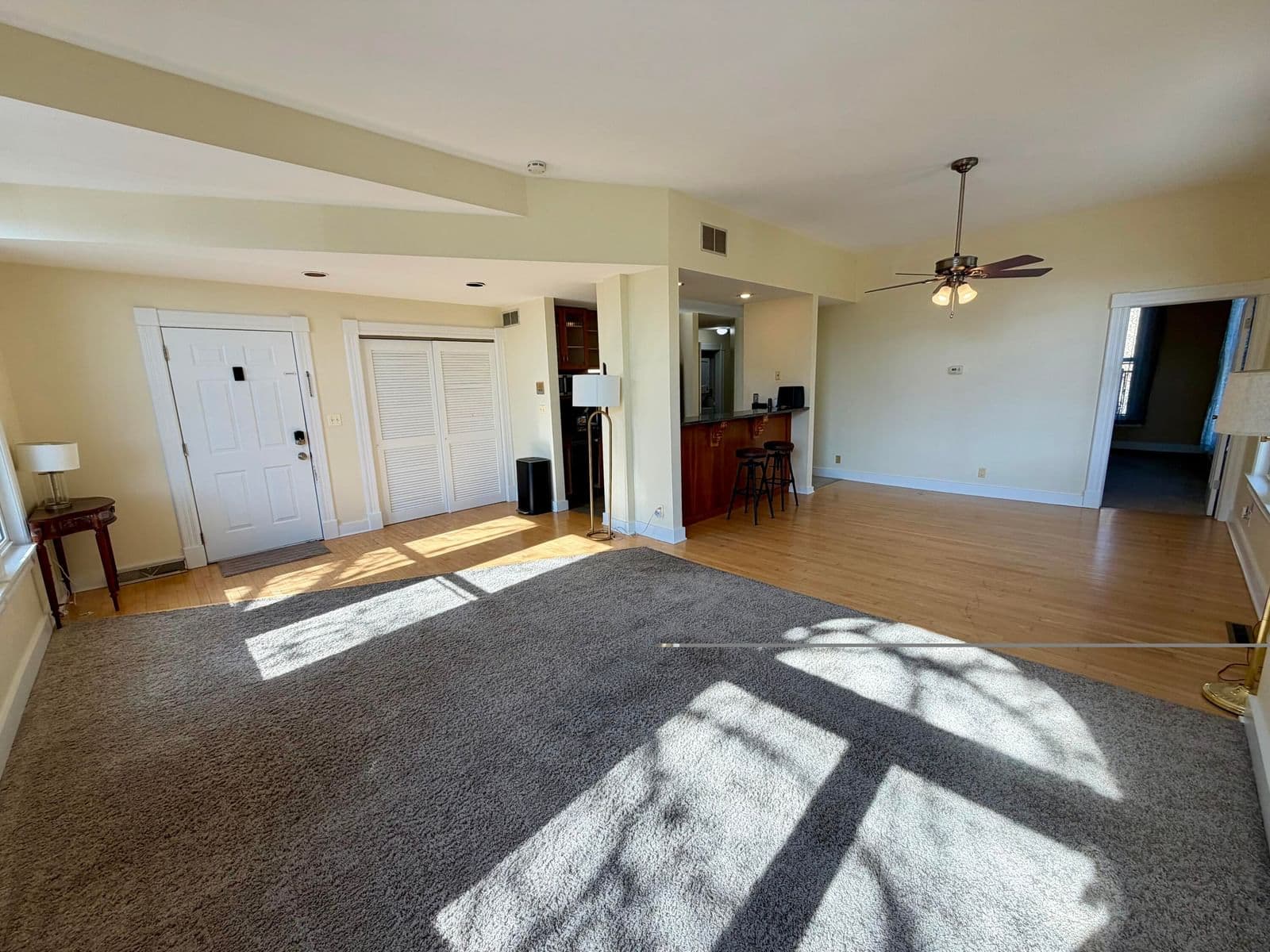 224 Vine St