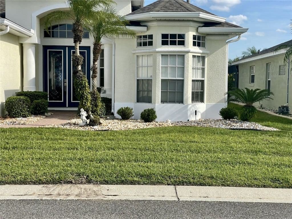 255 ROYAL PALM