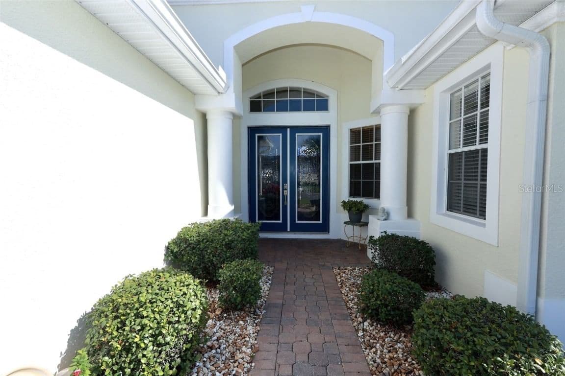 255 ROYAL PALM