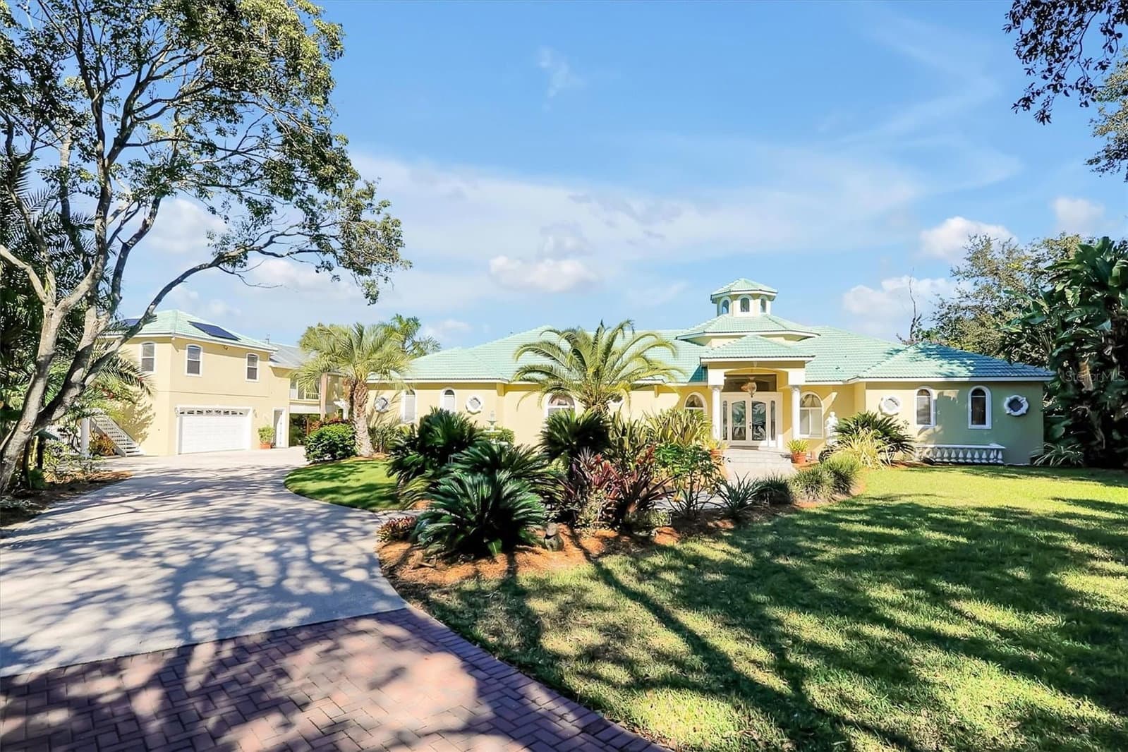 4209 LAKE LOCKHART
