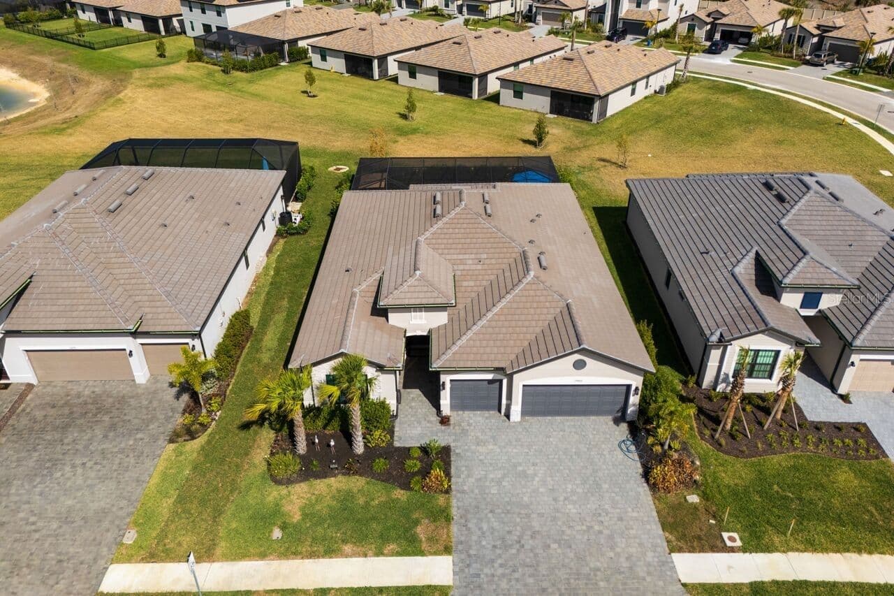 10903 TIMBER CREEK