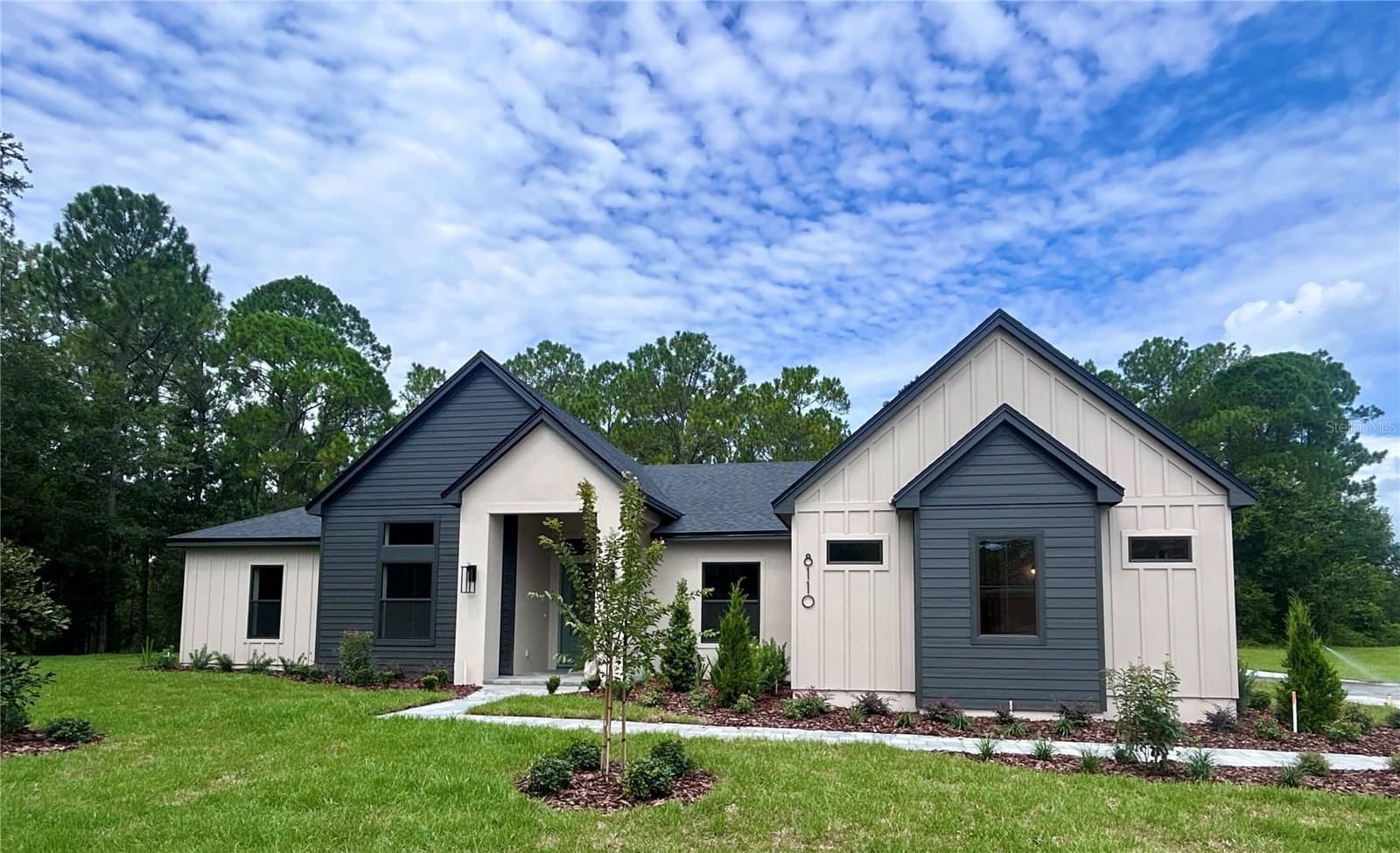 8110 CYPRESS WOODS