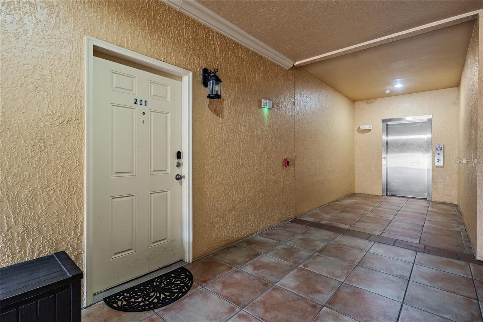 4307 BAYSIDE VILLAGE