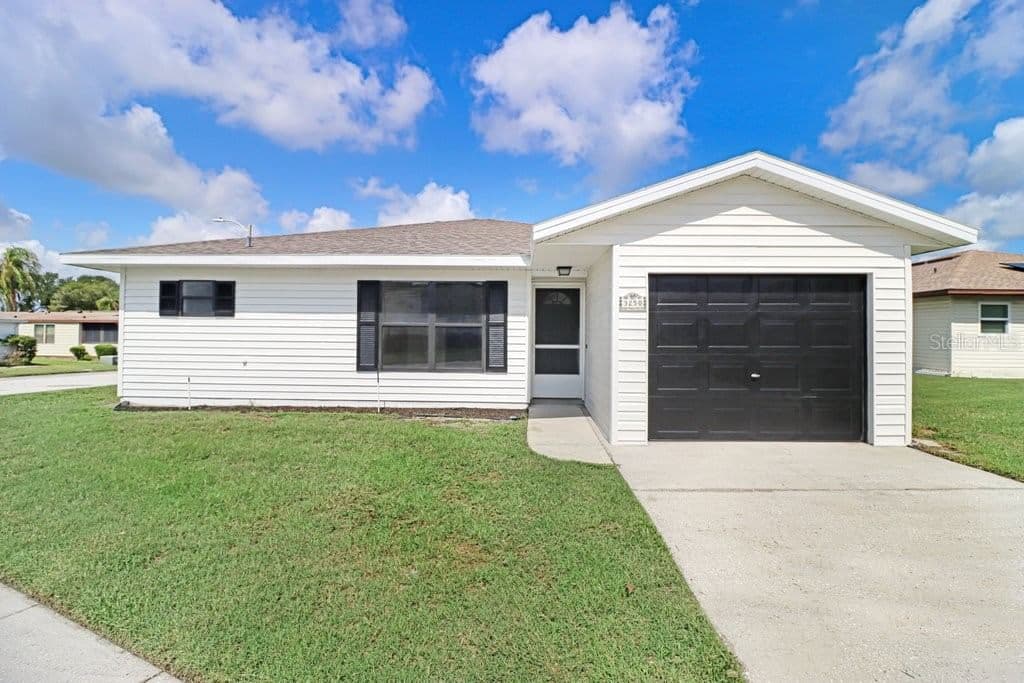 3250 PEBBLE BEND