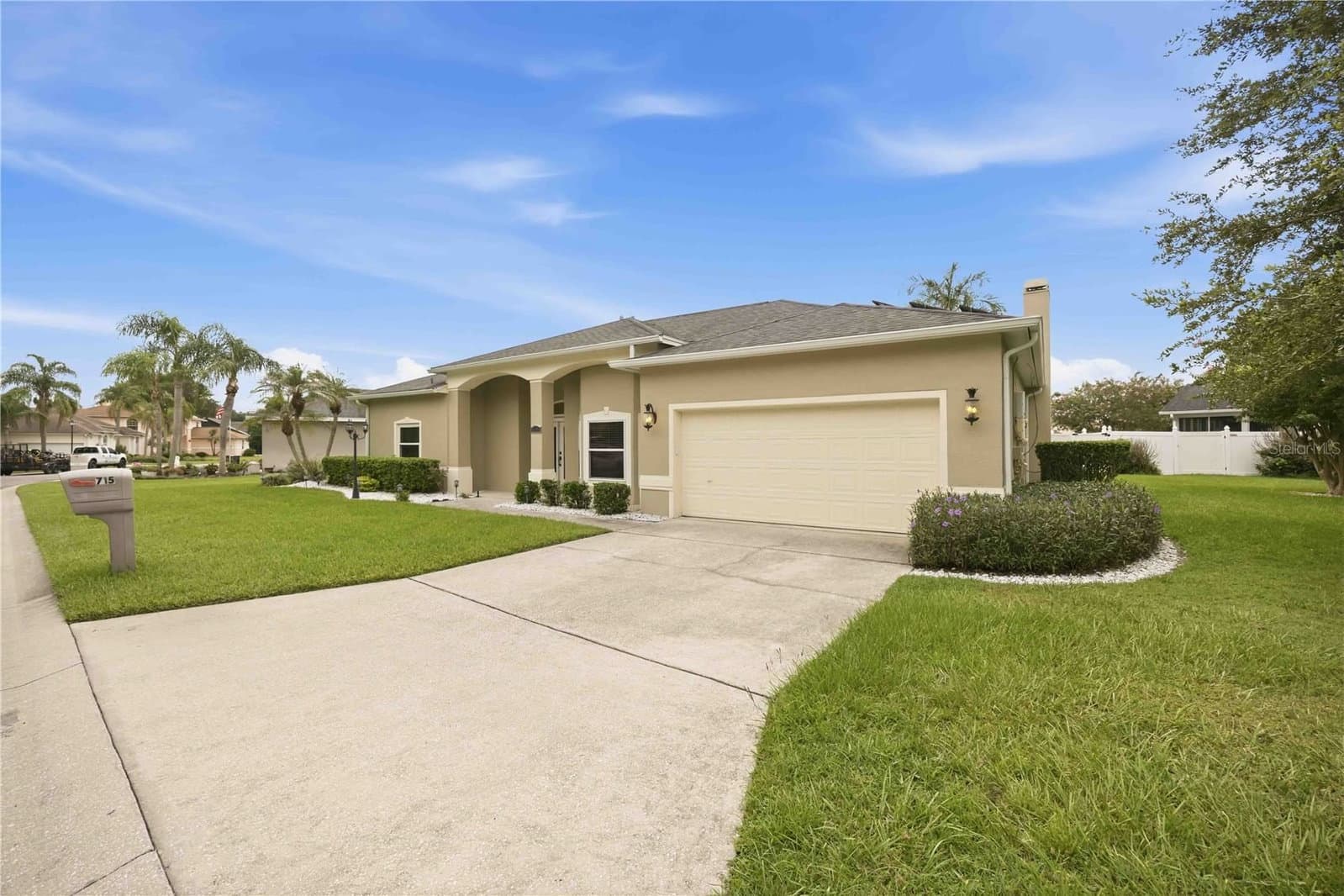 715 JESSANDA, Lakeland, FL