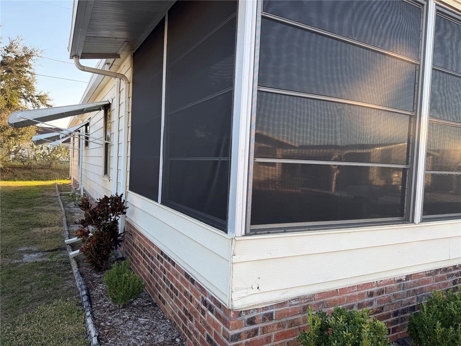 4165 ROLLING OAKS