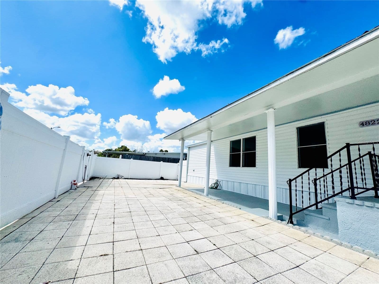 4822 ROLLING MEADOW