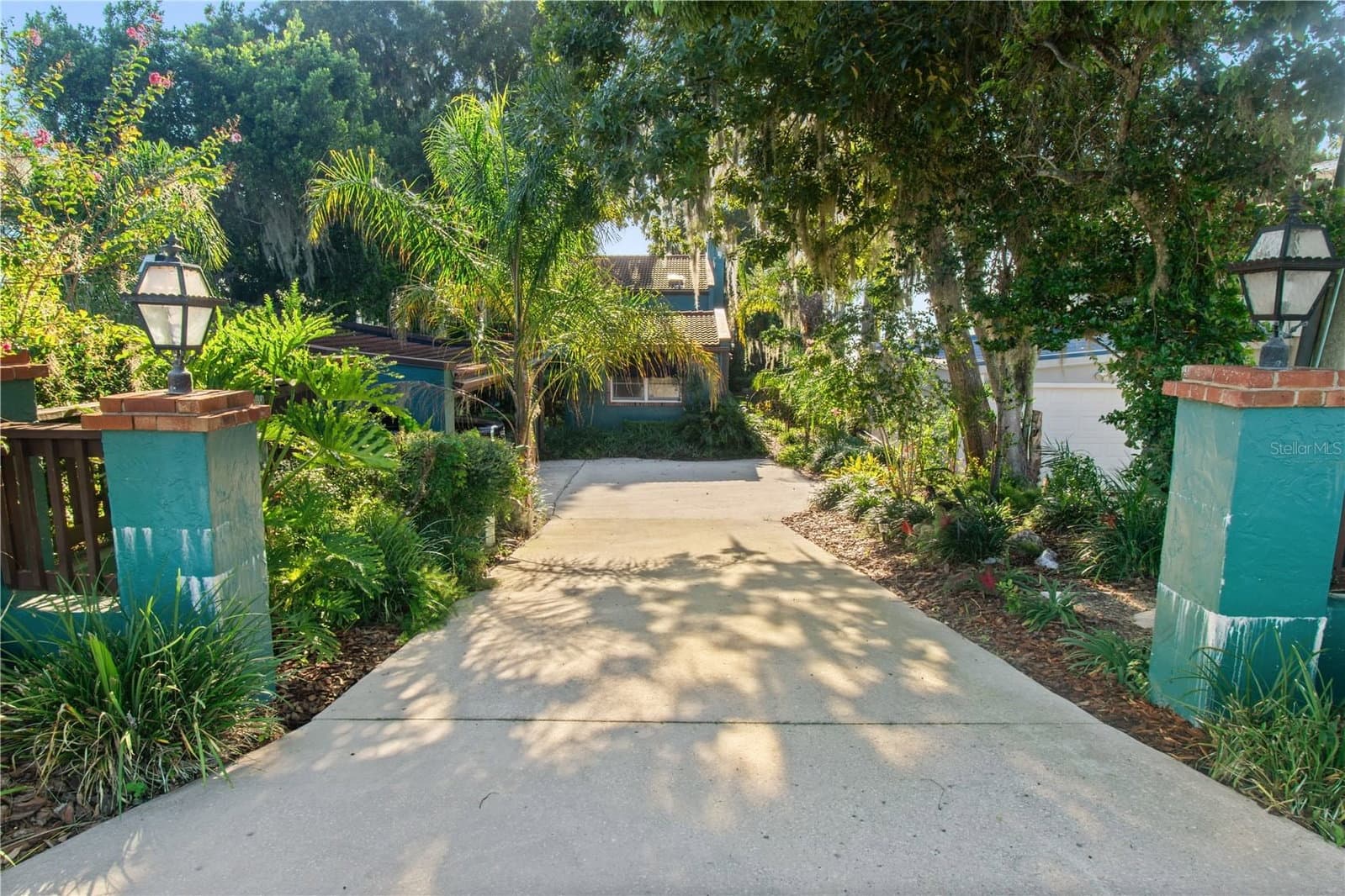 Address on request, Winter Haven, FL