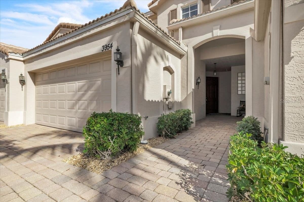 3954 CHERRYBROOK