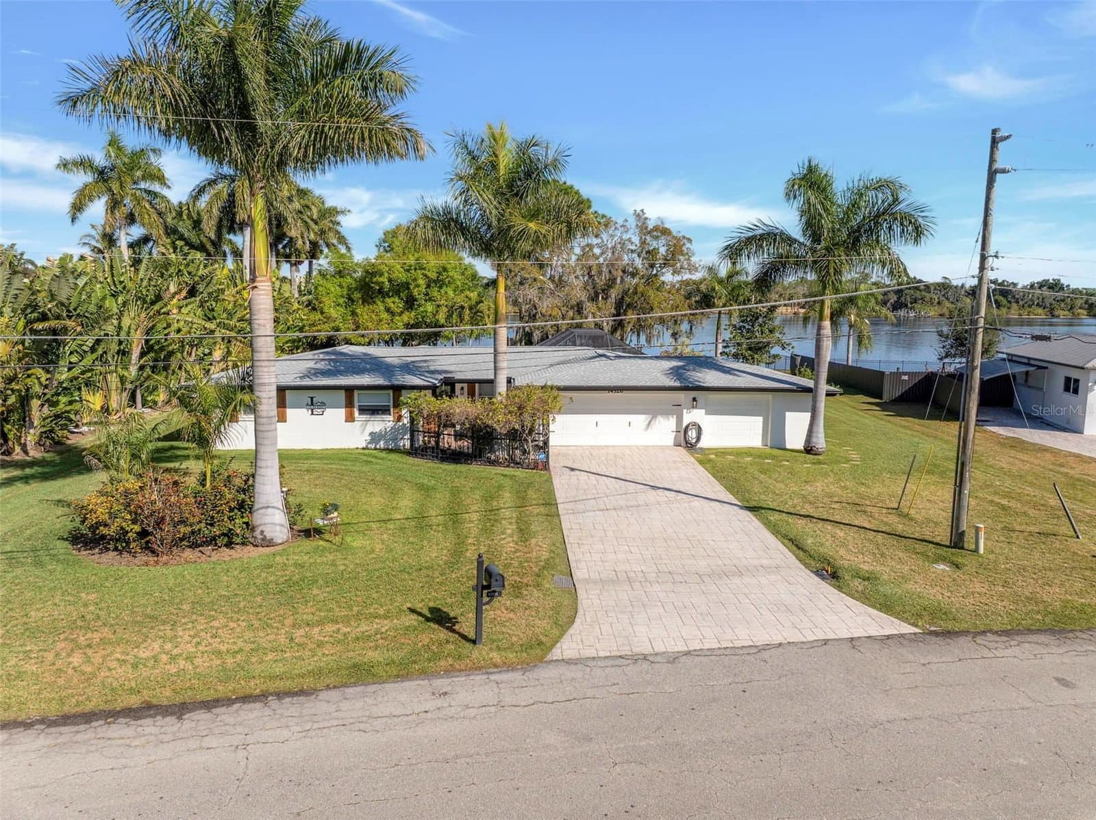 14526 RIVERSIDE