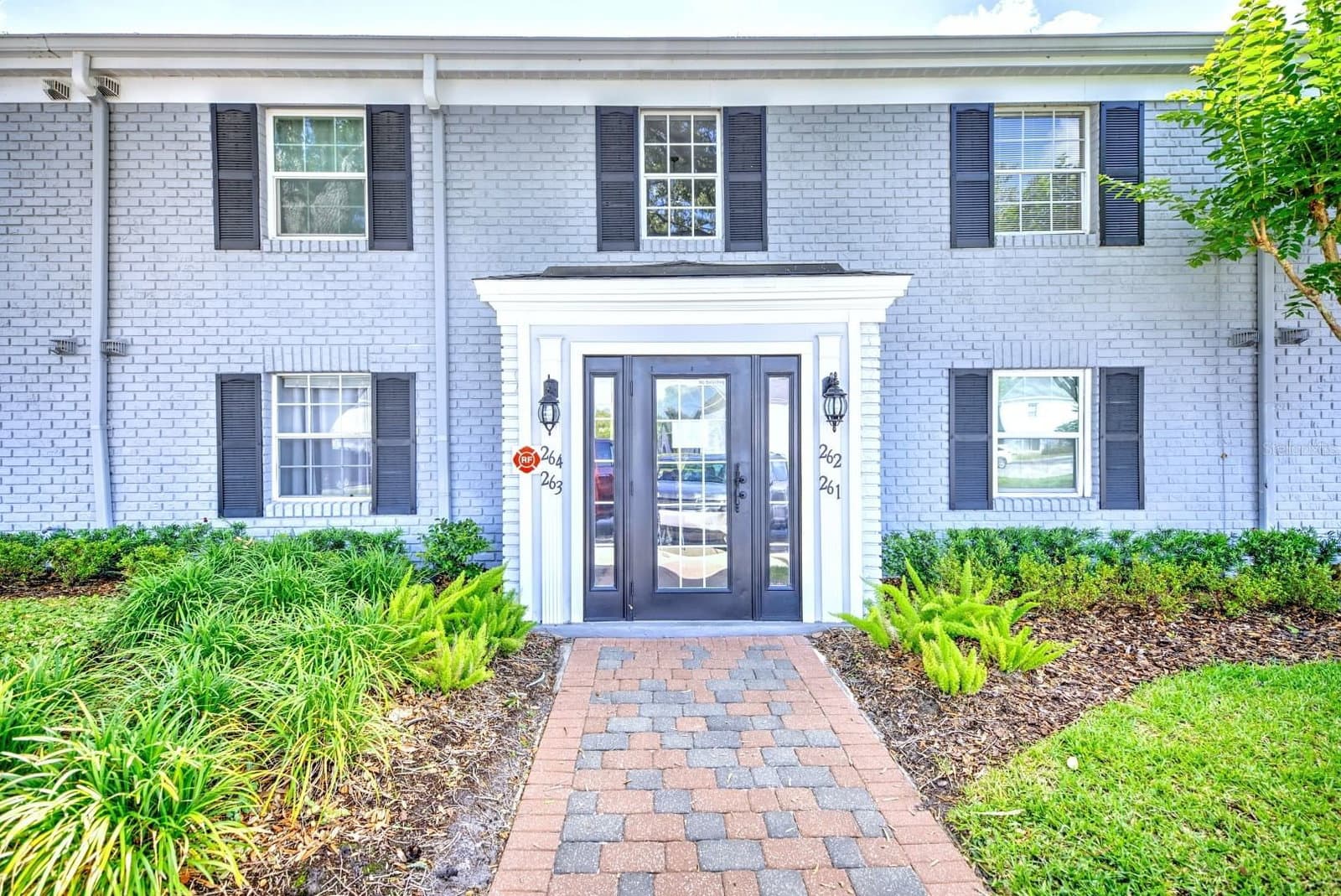 262 LEWFIELD