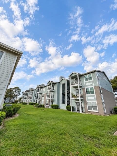2550 ALAFAYA Trail #6305